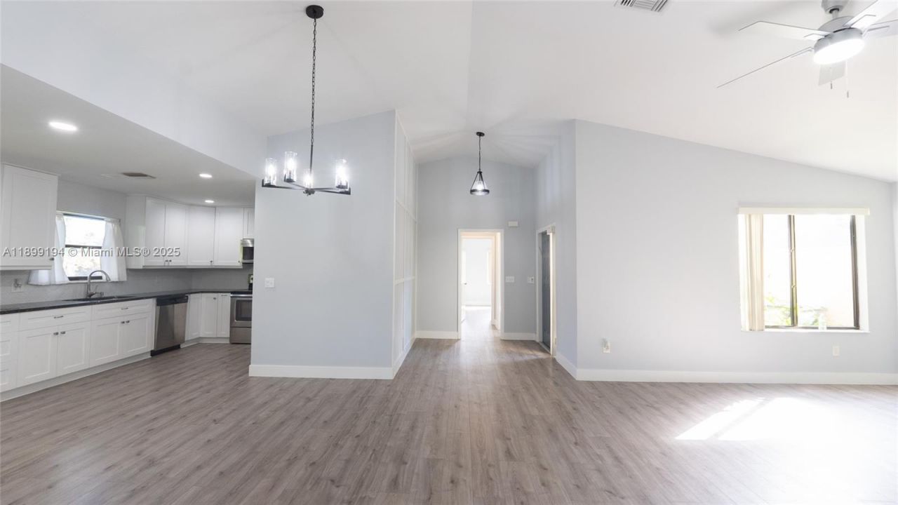 3115 NW 12th St, Delray Beach, FL 33445 Photo