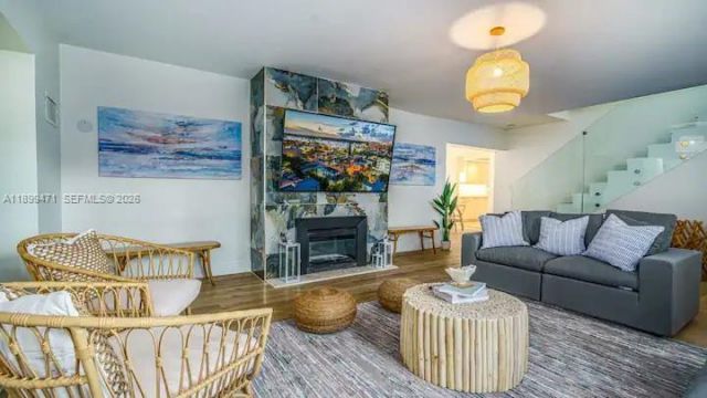 320 Polk St, Hollywood, FL 33019 Photo