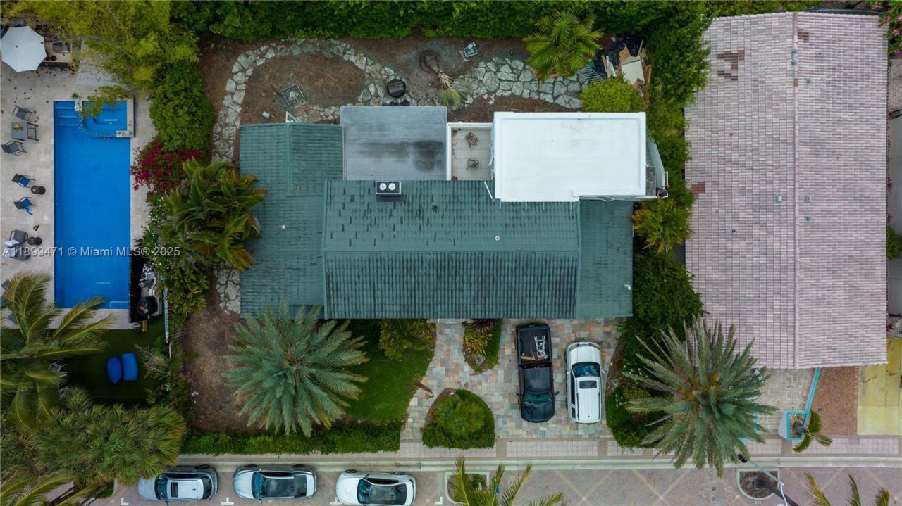 320 Polk St, Hollywood, FL 33019 Photo