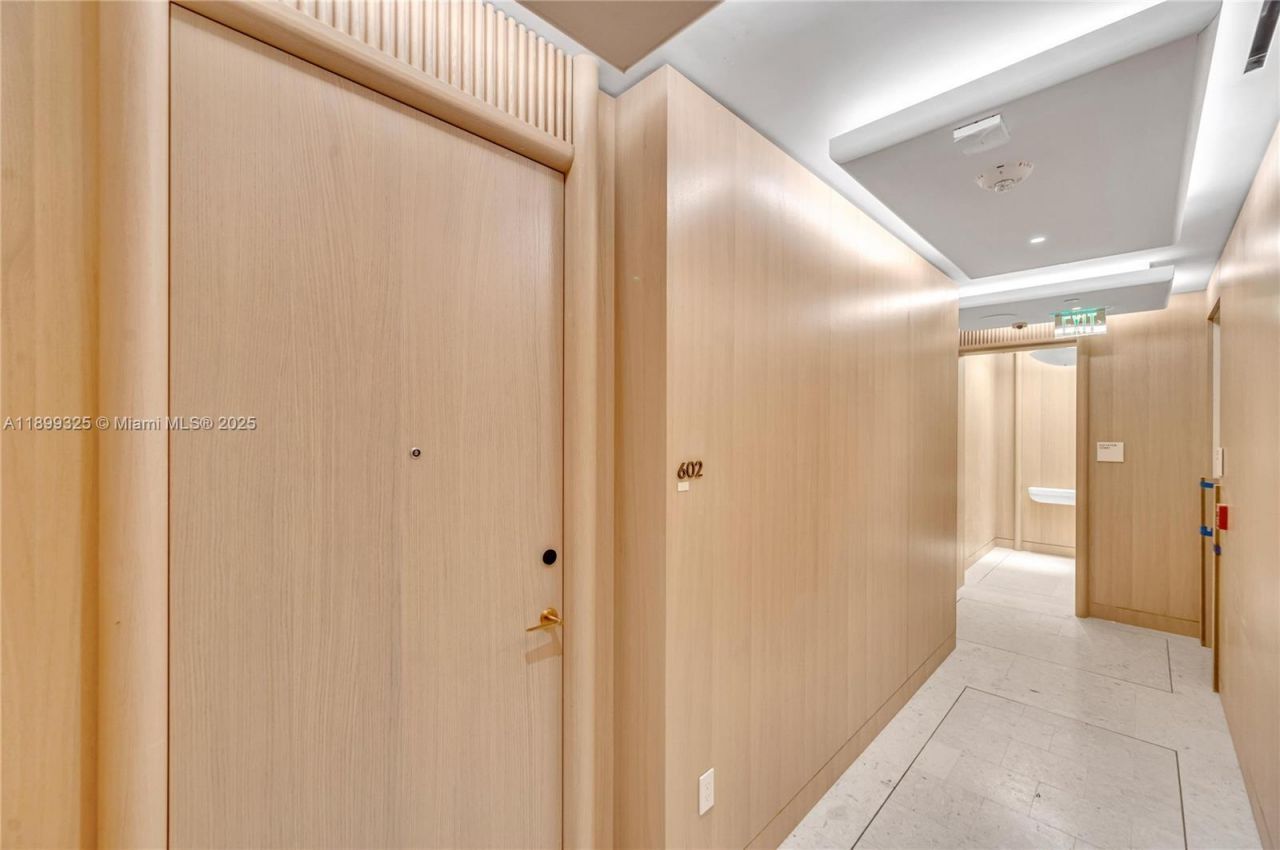 9149 Collins Ave, Unit 602, Surfside, FL 33154 Photo