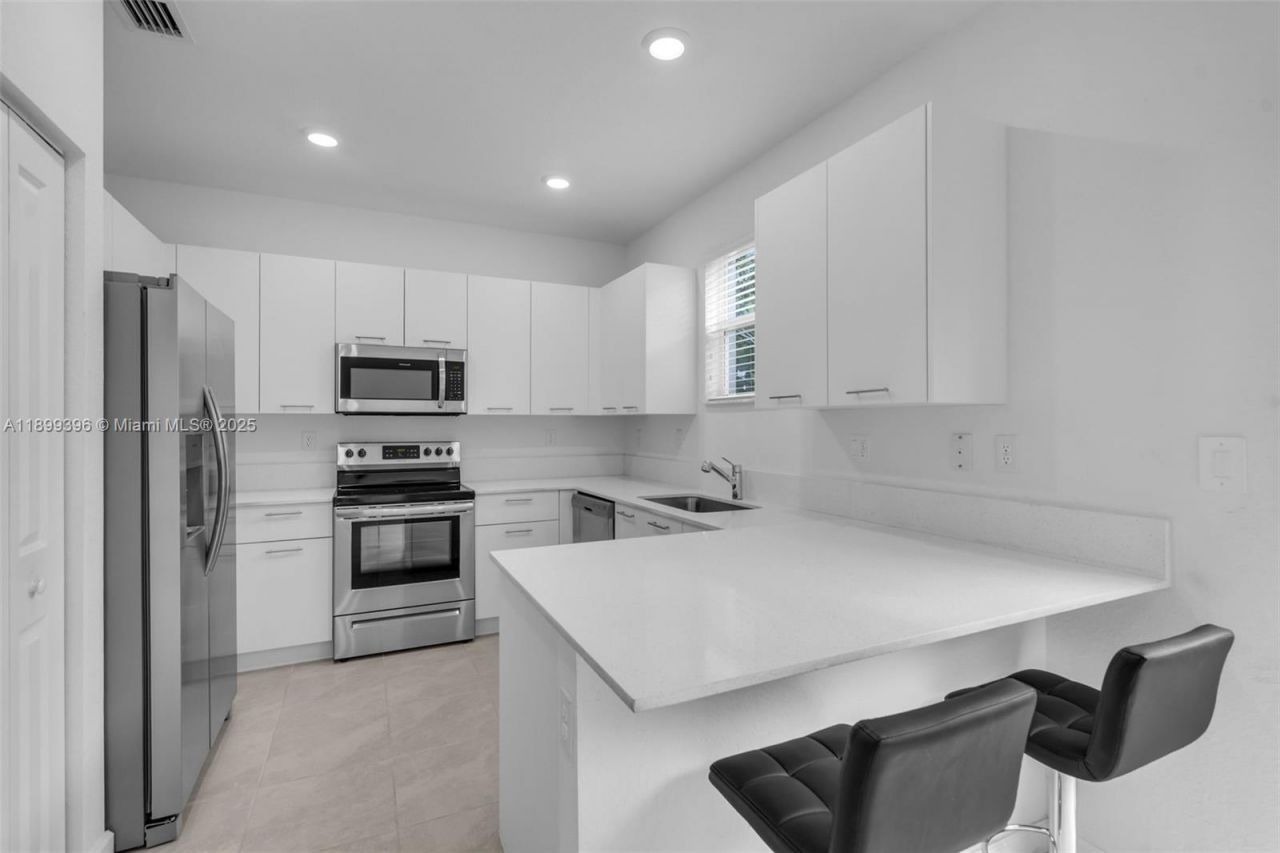 12523 NW 24th Ave, Miami, FL 33167 Photo