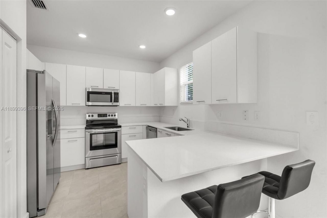 12523 NW 24th Ave, Miami, FL 33167 Photo