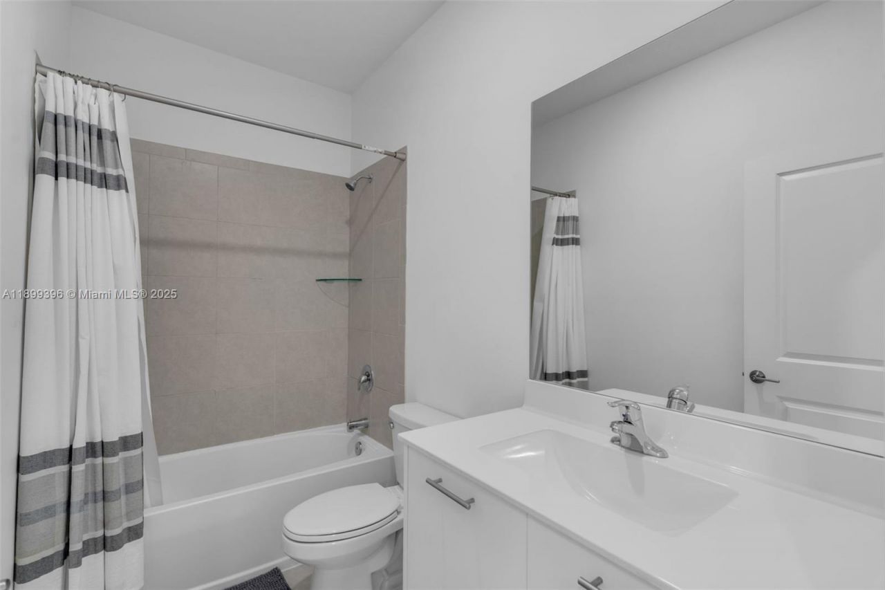 12523 NW 24th Ave, Miami, FL 33167 Photo