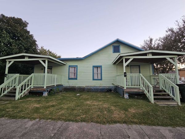 1102 A & B Dewey St, Unit #A & B, Houma, LA 70360
