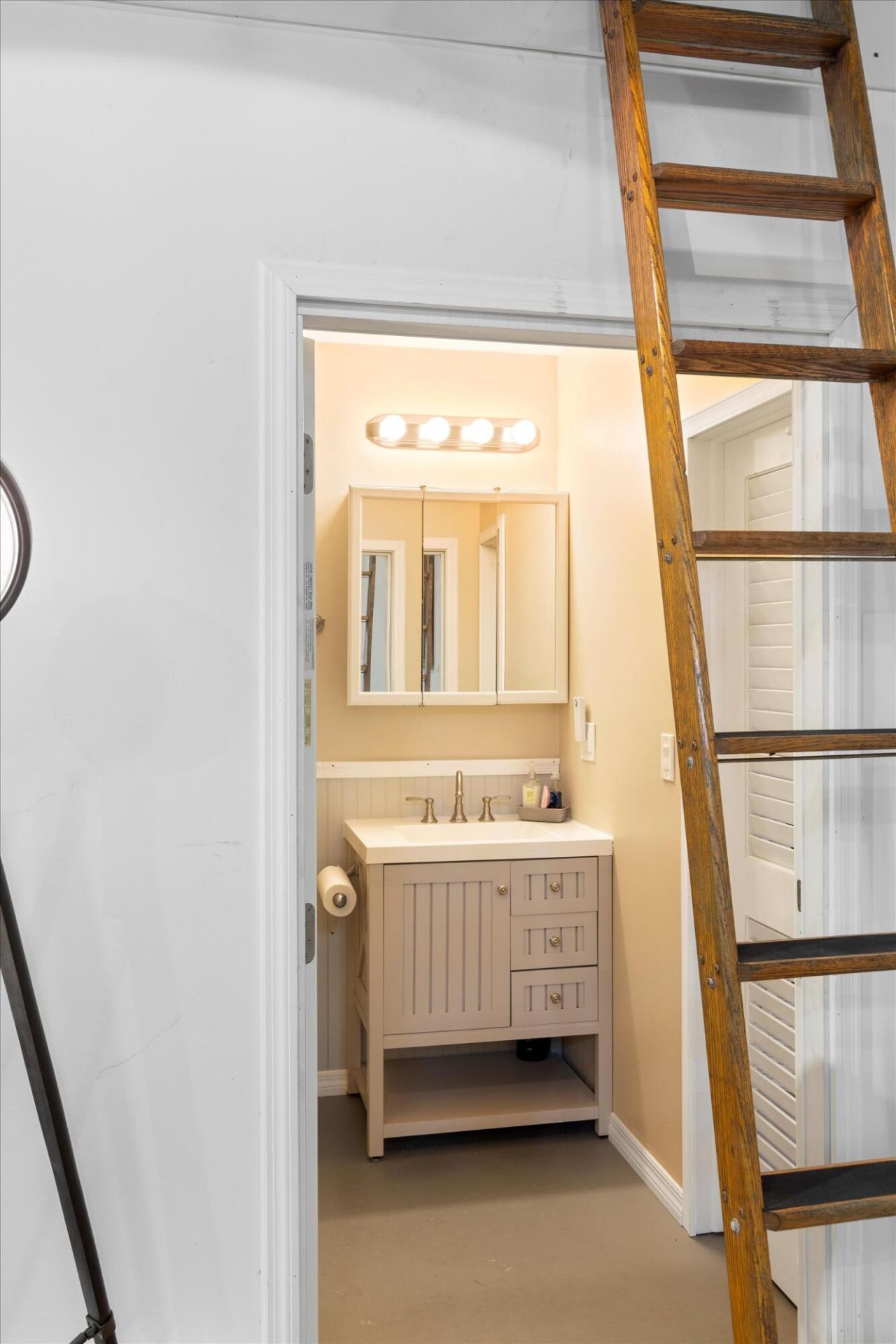 5635 Macdonald Avenue, Stock Island, FL 33040 Photo