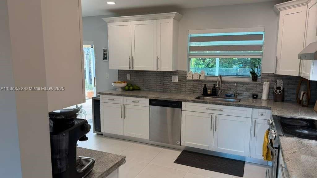 10761 SW 165th St, Miami, FL 33157 Photo