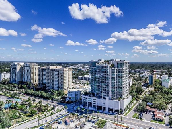 555 QUAY CMNS, Unit 1702, SARASOTA, FL 34236