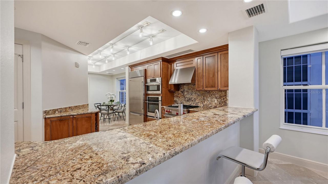 258 Golden Gate Point, Unit 801, Sarasota, FL 34236 Photo