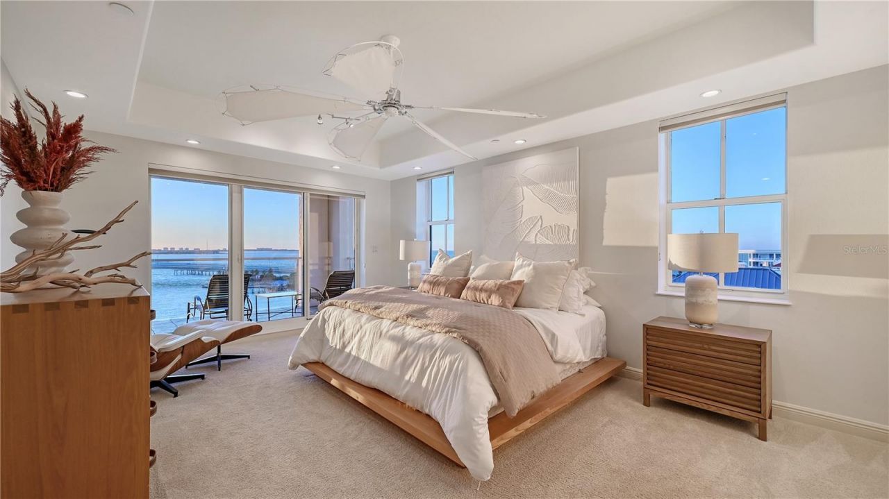 258 Golden Gate Point, Unit 801, Sarasota, FL 34236 Photo