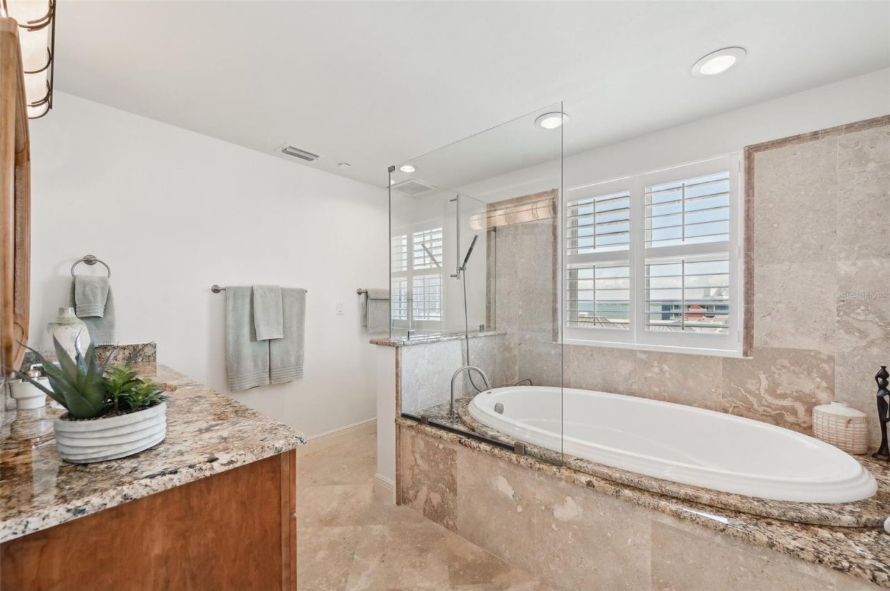 258 Golden Gate Point, Unit 801, Sarasota, FL 34236 Photo
