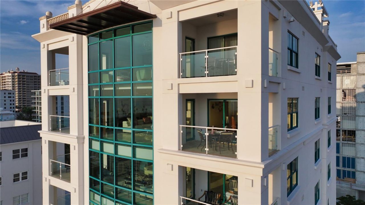 258 Golden Gate Point, Unit 801, Sarasota, FL 34236 Photo