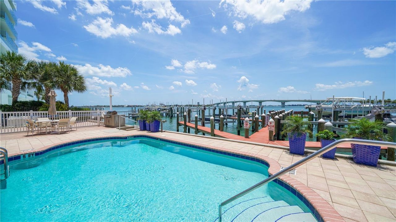 258 Golden Gate Point, Unit 801, Sarasota, FL 34236 Photo