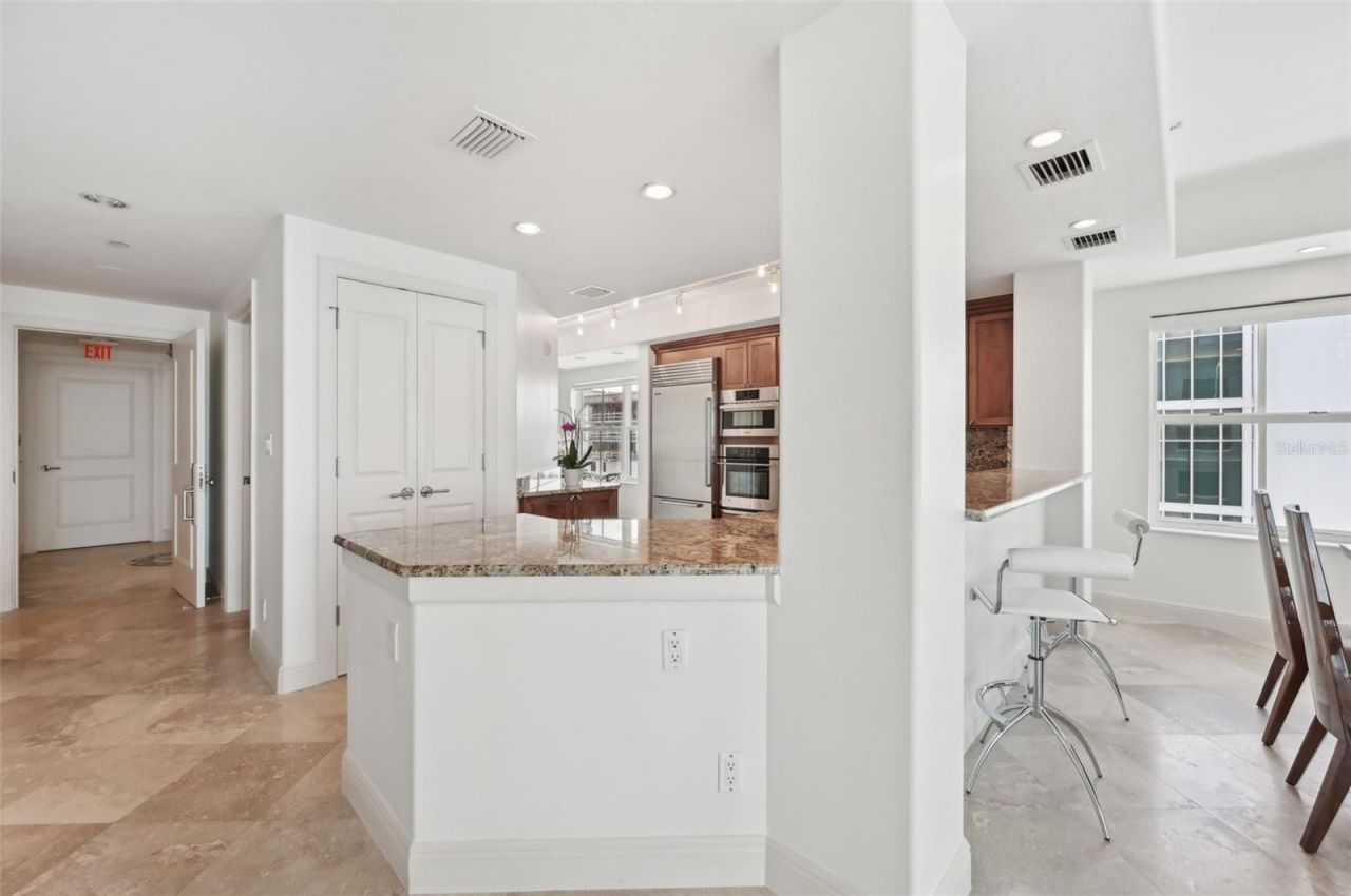 258 Golden Gate Point, Unit 801, Sarasota, FL 34236 Photo