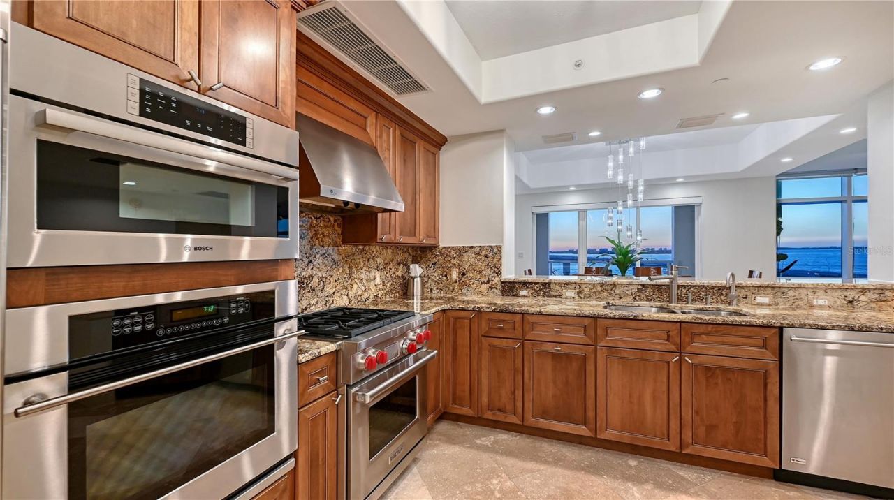 258 Golden Gate Point, Unit 801, Sarasota, FL 34236 Photo