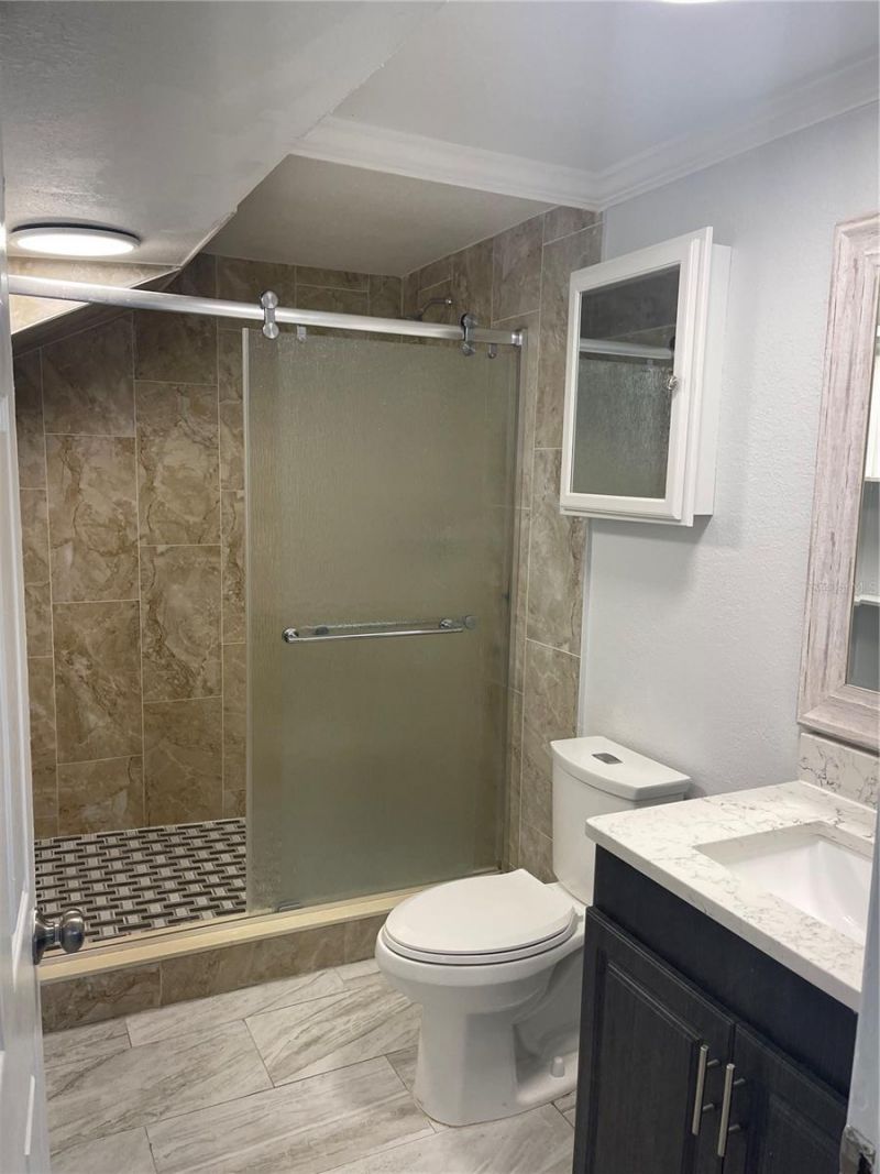 5825 N Thatcher Avenue, Tampa, FL 33614 Photo