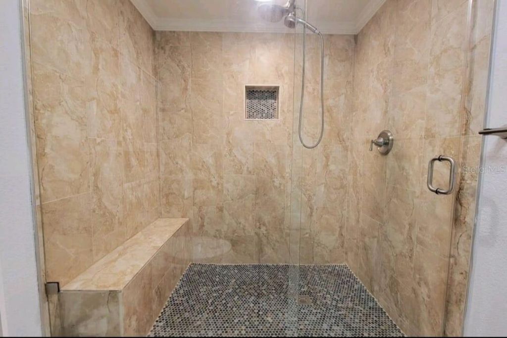 5825 N Thatcher Avenue, Tampa, FL 33614 Photo