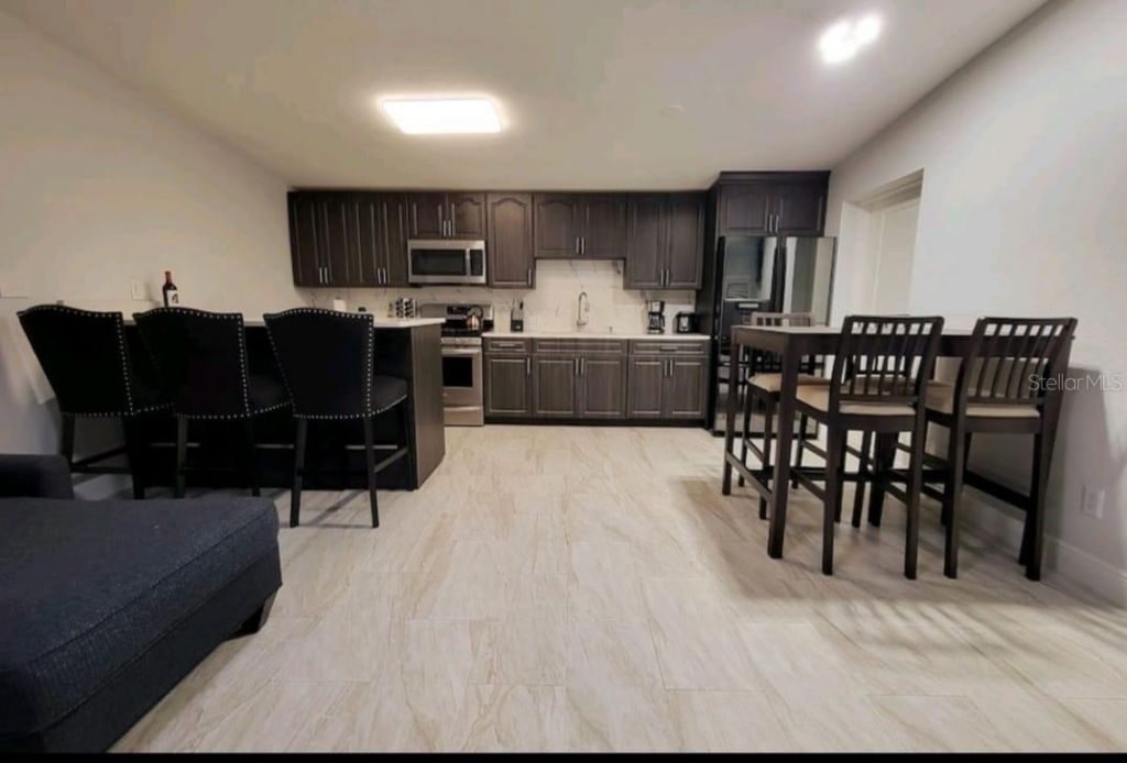 5825 N Thatcher Avenue, Tampa, FL 33614 Photo