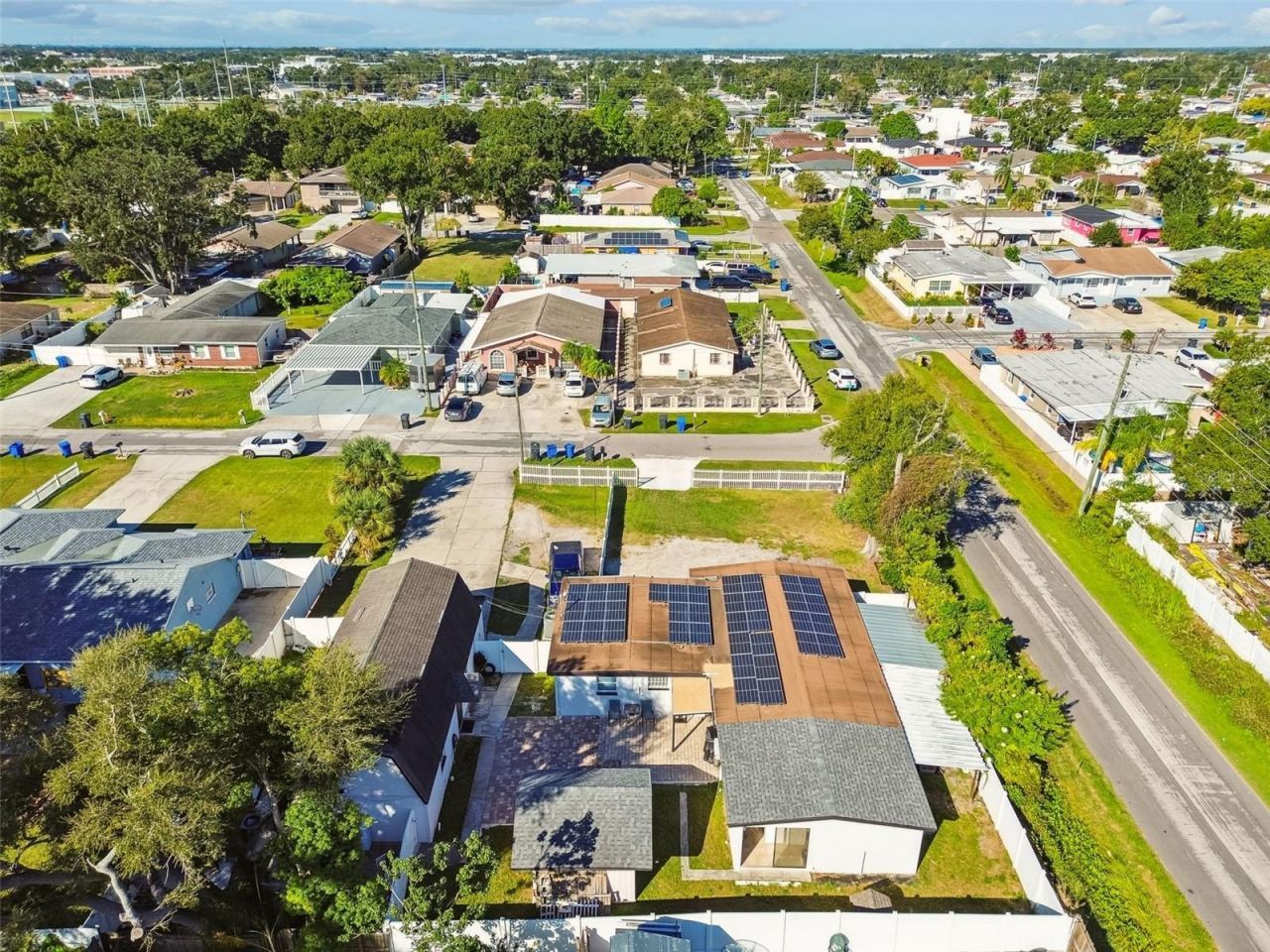 5825 N Thatcher Avenue, Tampa, FL 33614 Photo