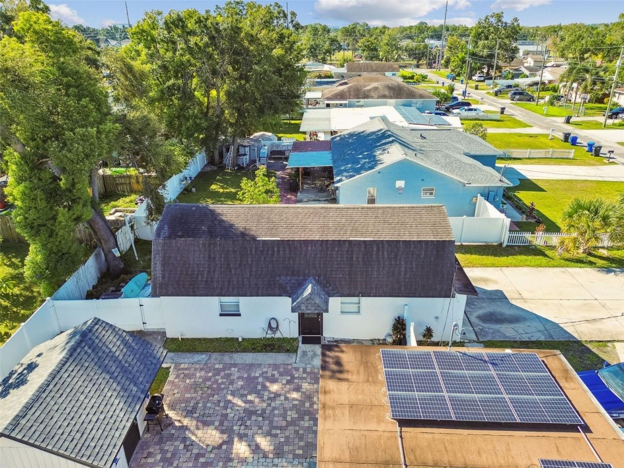 5825 N Thatcher Avenue, Tampa, FL 33614 Photo