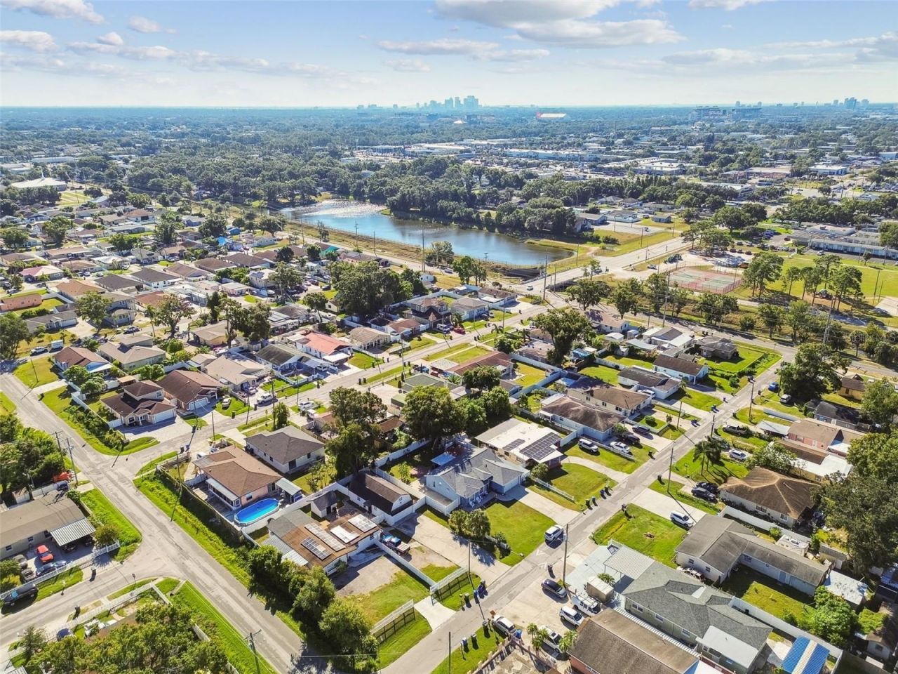 5825 N Thatcher Avenue, Tampa, FL 33614 Photo