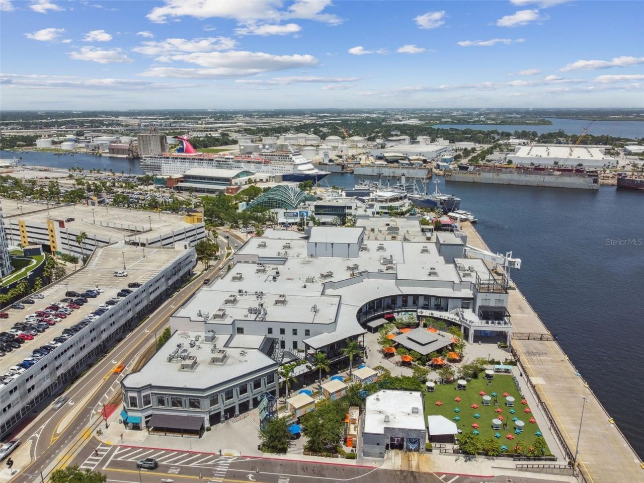 5825 N Thatcher Avenue, Tampa, FL 33614 Photo