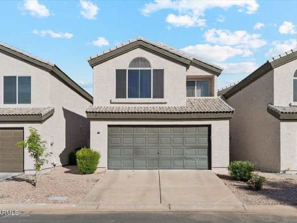 501 S SUNRISE Drive, Gilbert, AZ 85233