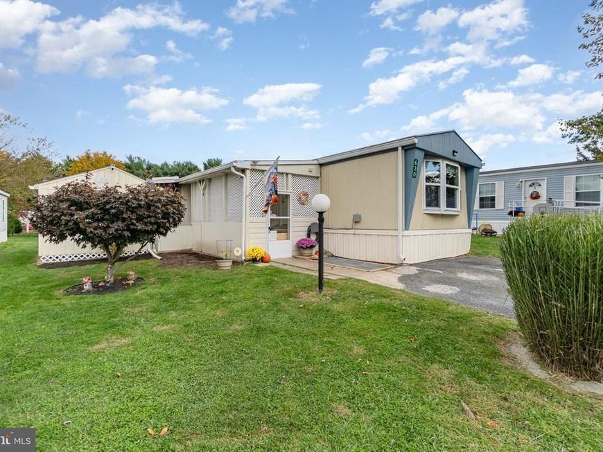 630 Palm City Park, Annville, PA 17003 Main Photo
