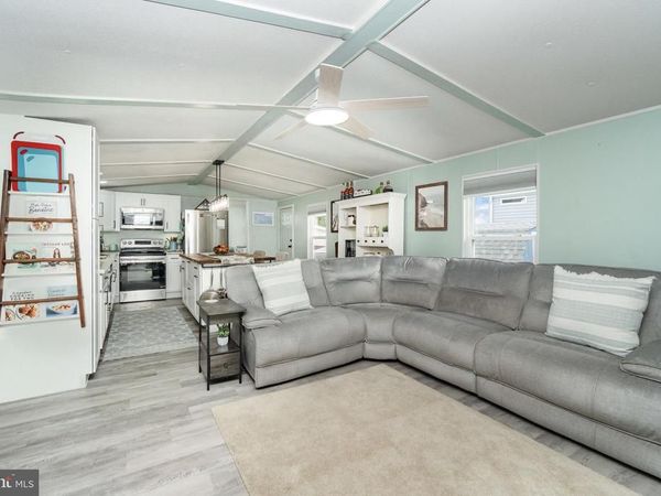 630 PALM CITY PARK, ANNVILLE, PA 17003