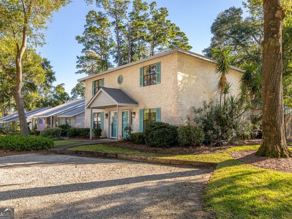 214 Island Drive, St. Simons, GA 31522