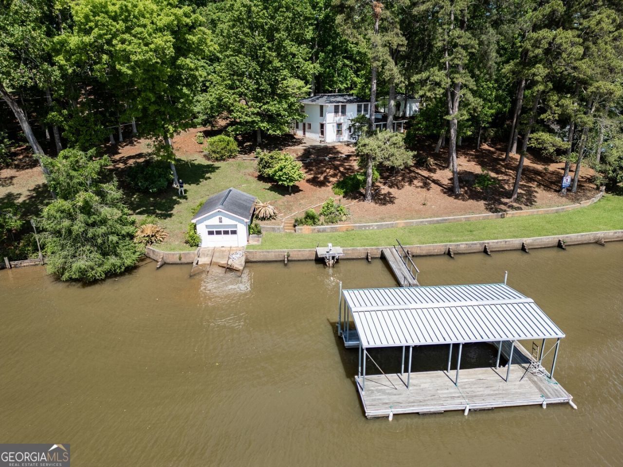 185 Crestview Road, Jackson, GA 30233 Main Photo