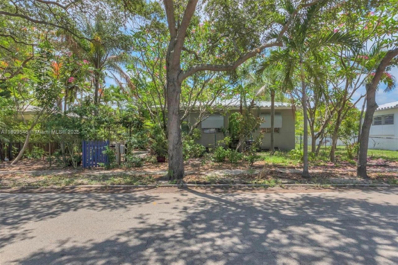 1910 Washington St, Hollywood, FL 33020 Photo