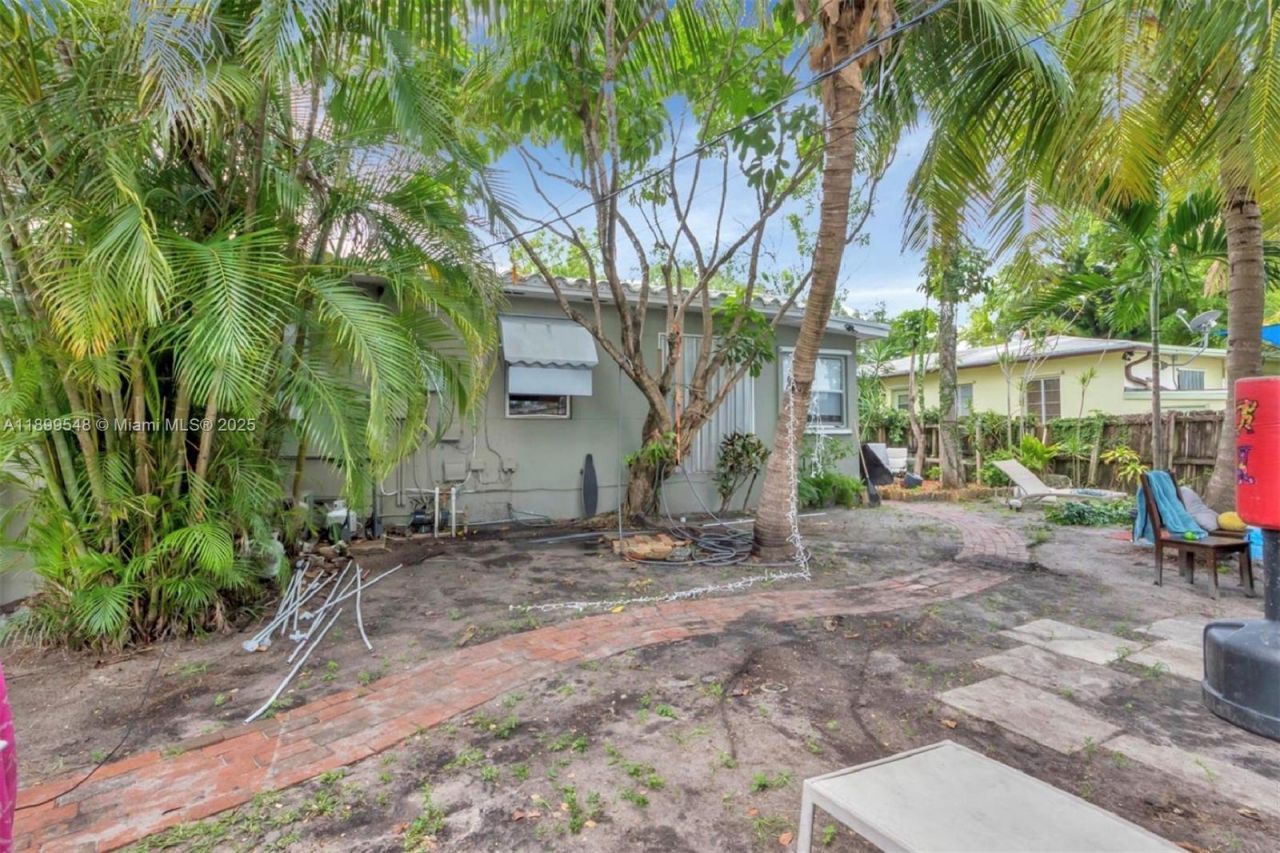 1910 Washington St, Hollywood, FL 33020 Photo