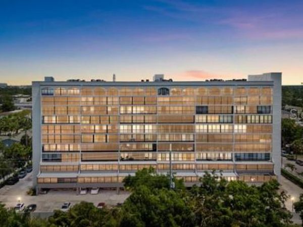 3211 W SWANN AVENUE, Unit 903, TAMPA, FL 33609