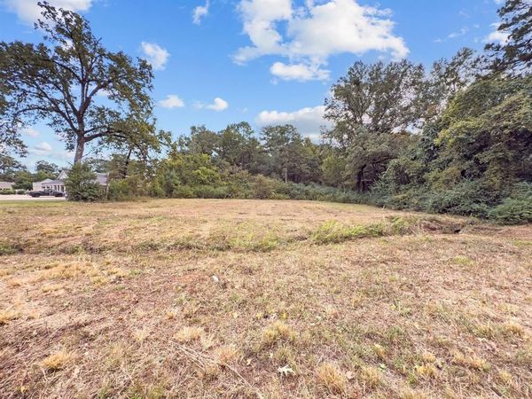 4925 N Market Street , Shreveport, LA 71107