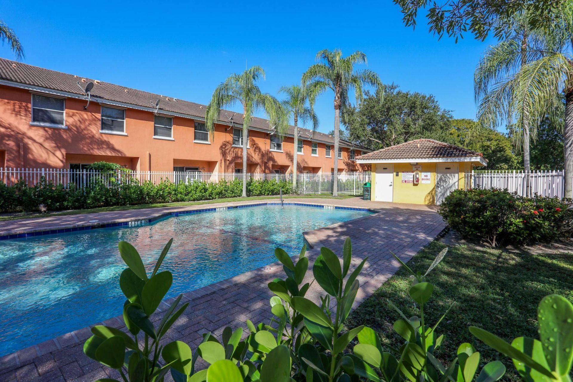 4149 NW 67th Te, Unit 4149, Lauderhill, FL 33319 Photo
