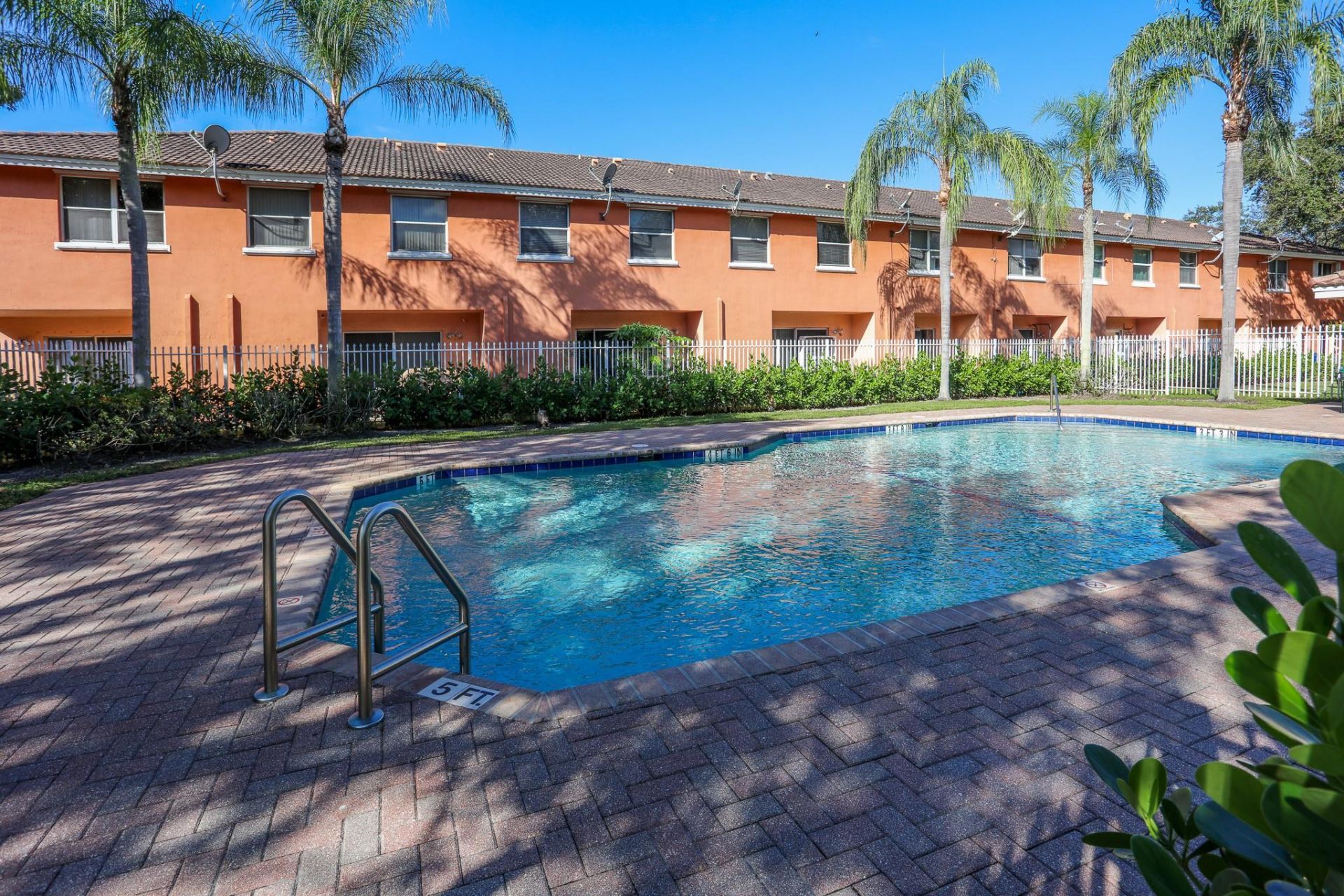 4149 NW 67th Te, Unit 4149, Lauderhill, FL 33319 Photo
