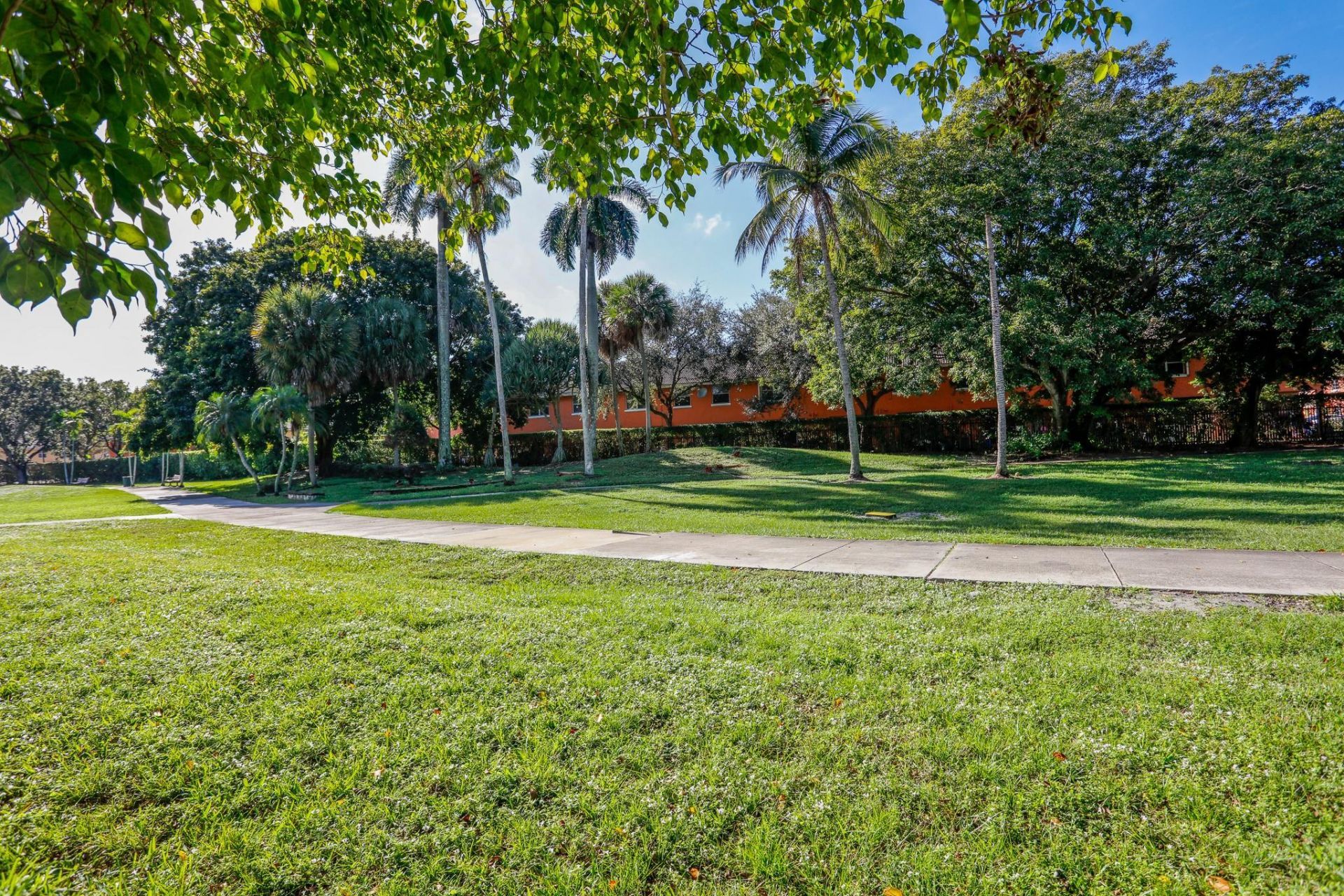 4149 NW 67th Te, Unit 4149, Lauderhill, FL 33319 Photo