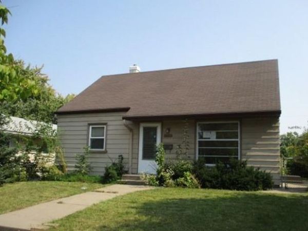 1048 Dale Street N, Saint Paul, MN 55117