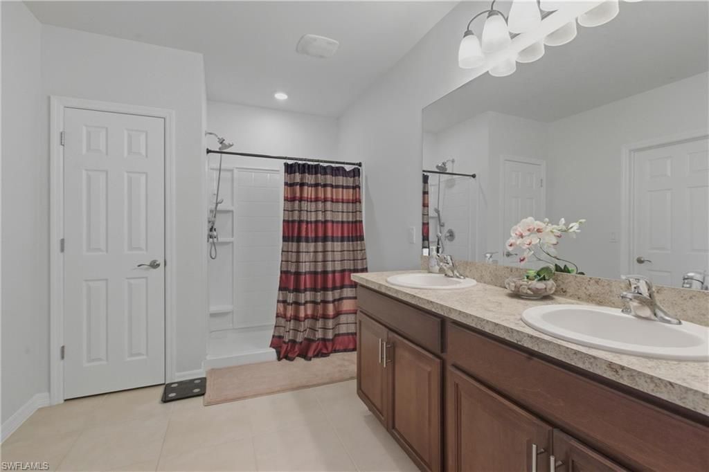 314 SE Van Loon Ter, Cape Coral, FL 33990 Photo