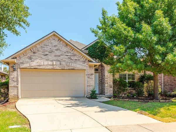 1613 Bluebird Drive, Little Elm, TX 75068