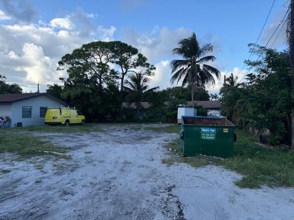 3681 Lakewood Road, Palm Springs, FL 33461