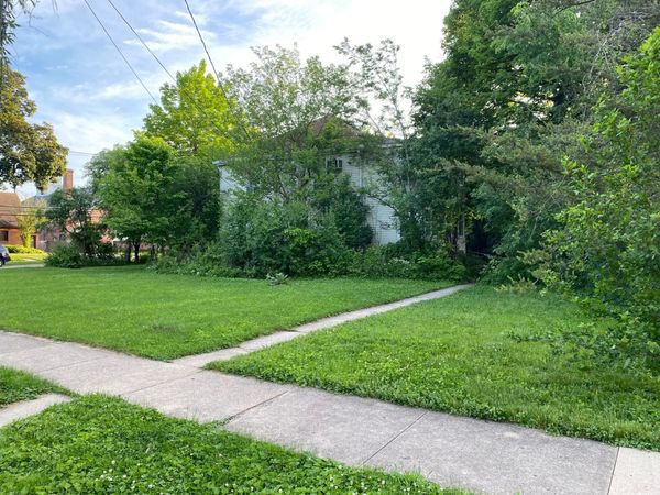 320 Grant Place, Park Ridge, IL 60068