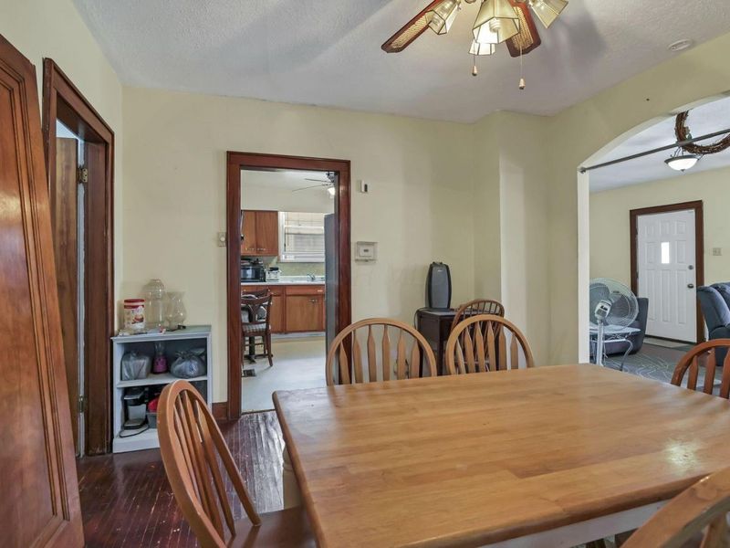 151 S Wayne Avenue, Columbus, OH 43204 Photo 9