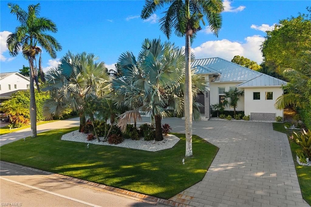 720 Orchid Dr, Naples, FL 34102 Photo