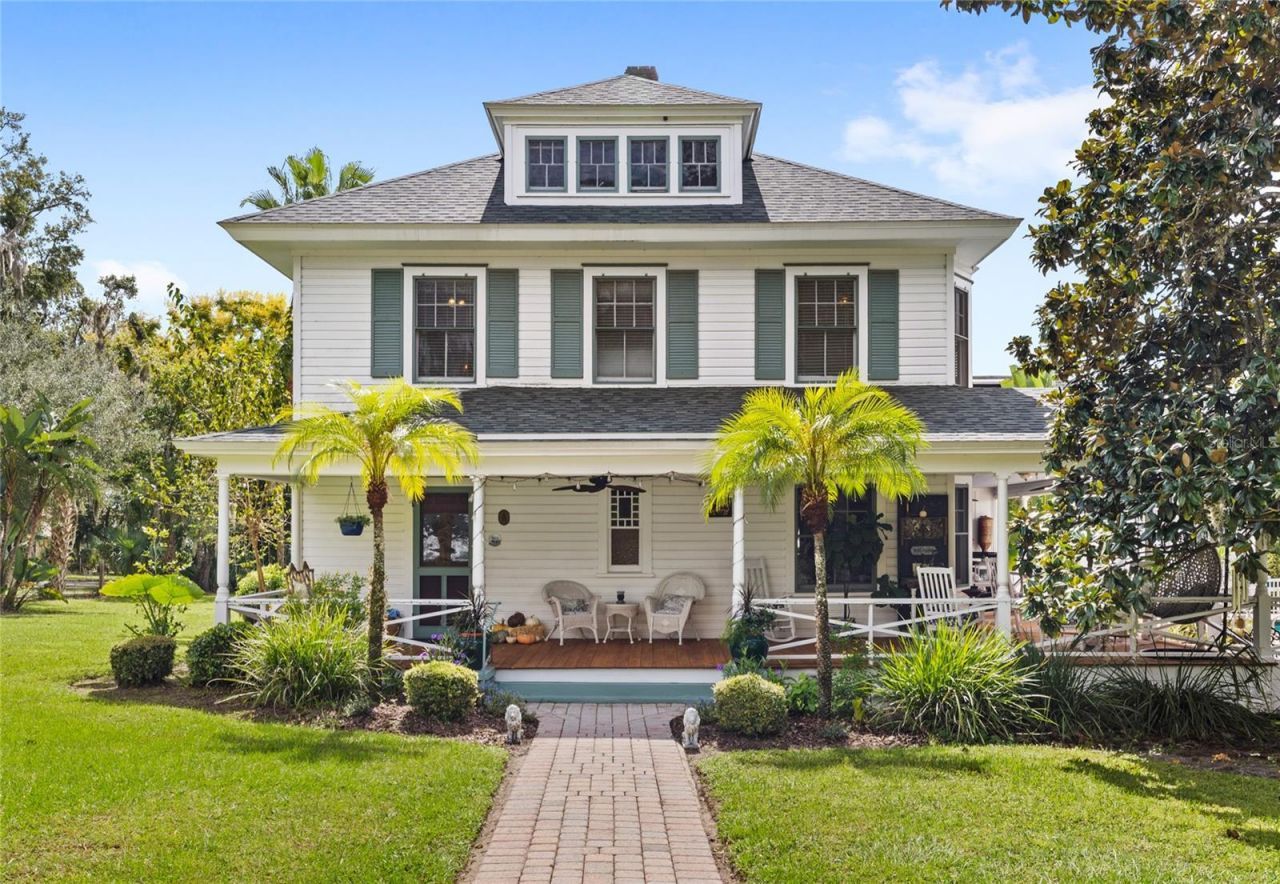 442 E 3rd Avenue, Mount Dora, FL 32757 Photo