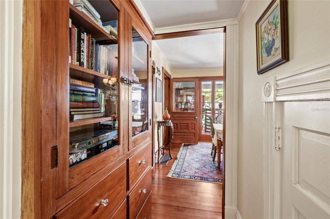 442 E 3rd Avenue, Mount Dora, FL 32757 Photo