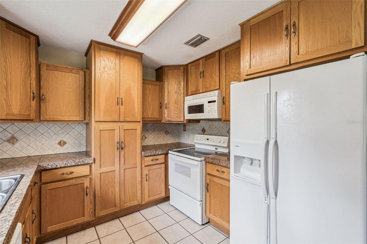 1210 Gem Lane, Lake Helen, FL 32744 Photo