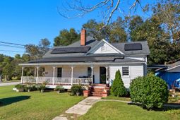 894 W 7th Street photo 4