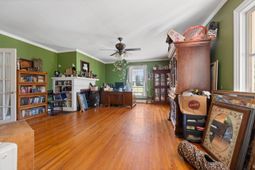 894 W 7th Street photo 4