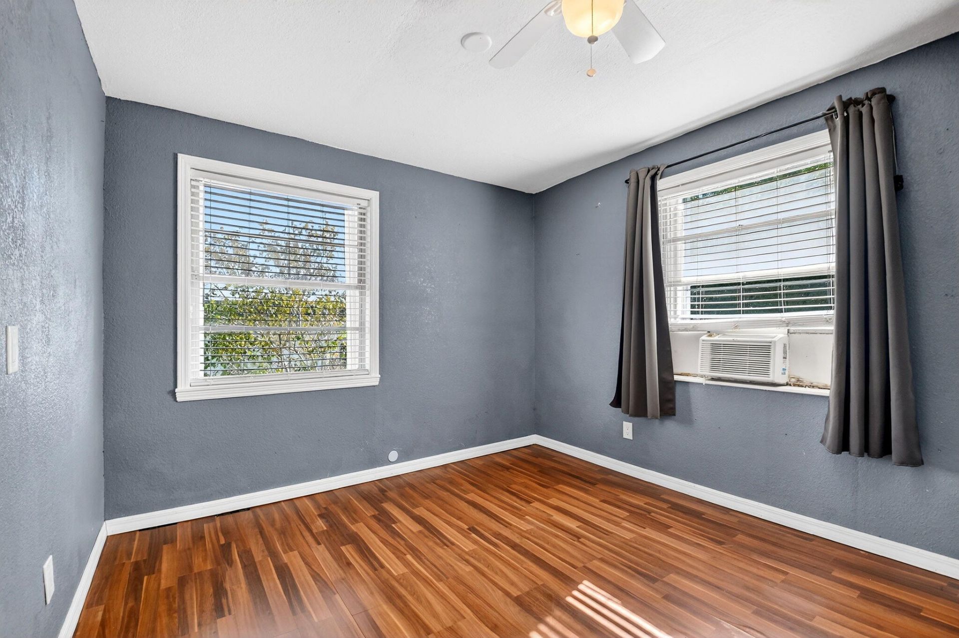 844 Bradley Street, West Palm Beach, FL 33405 Photo